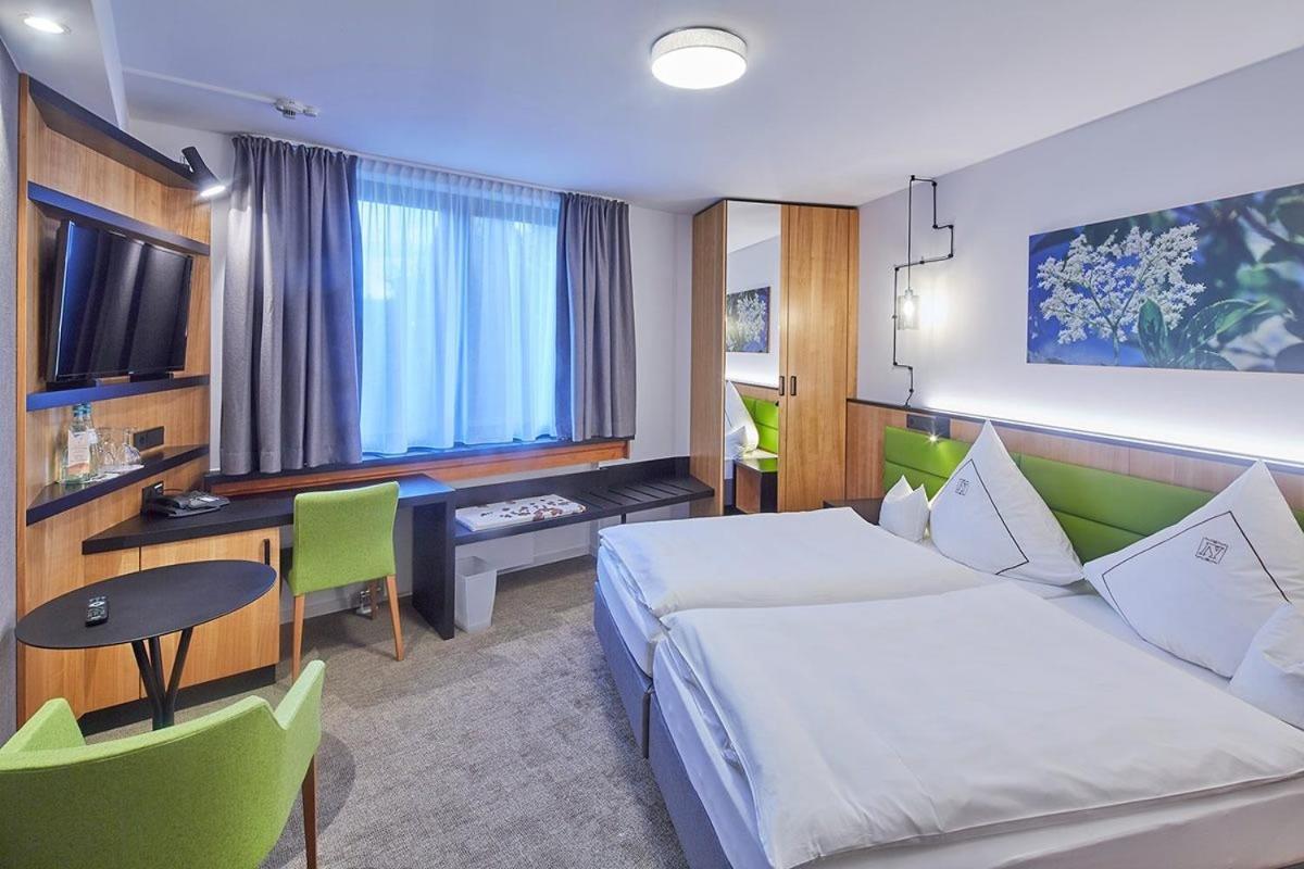 Landhotel Naafs-Haeuschen Lohmar Luaran gambar