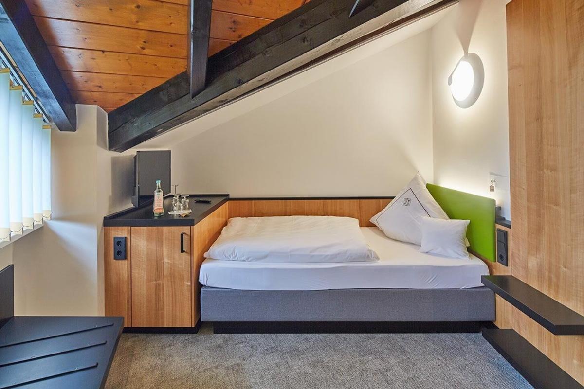 Landhotel Naafs-Haeuschen Lohmar Luaran gambar