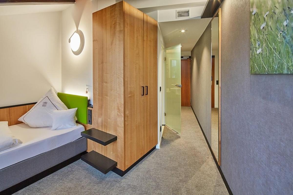 Landhotel Naafs-Haeuschen Lohmar Luaran gambar